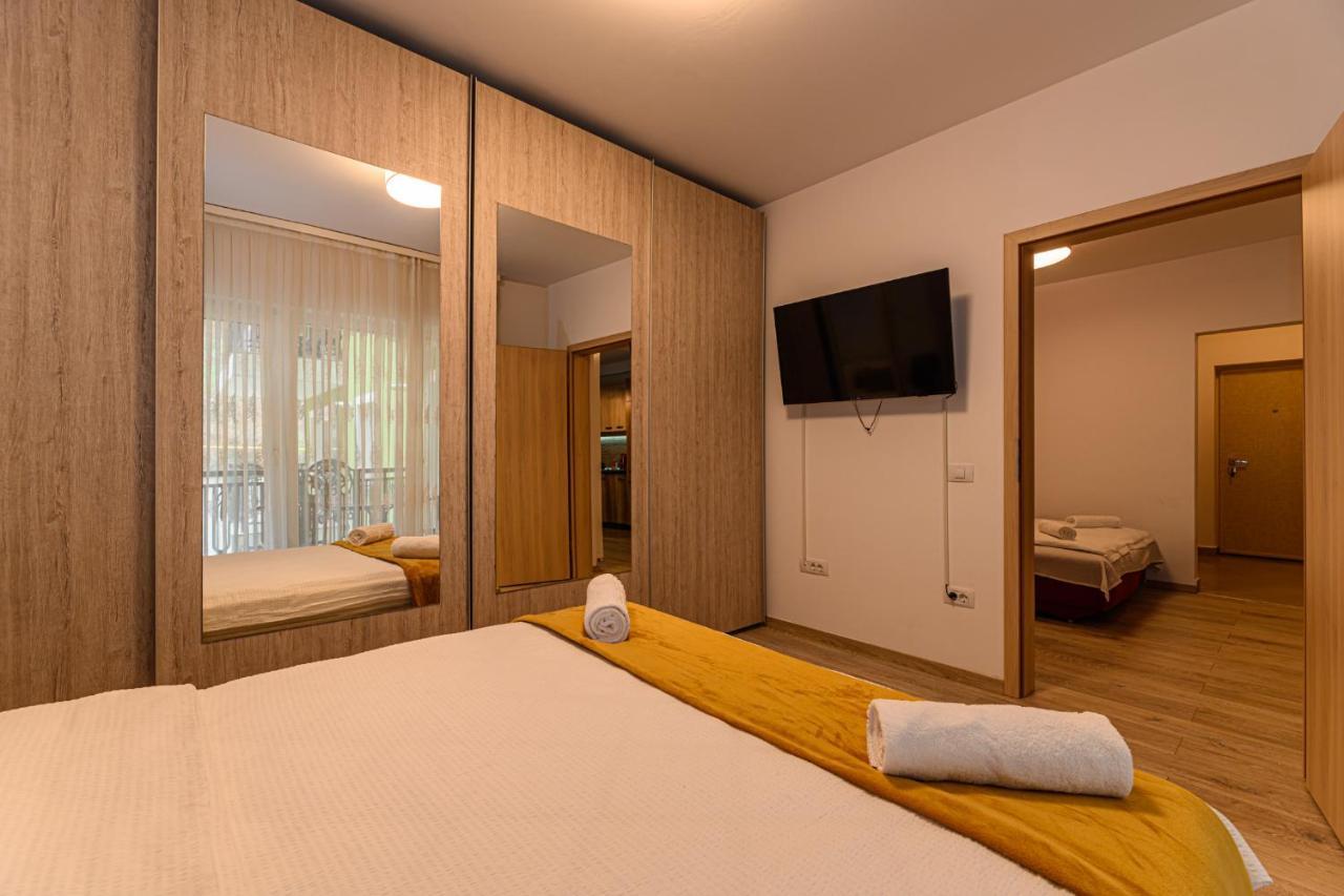Jad - Luxury Apartments Afi Mall Brasov Exterior photo